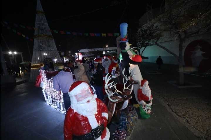 El Centro Histórico se prepara para recibir las fiestas navideñas
