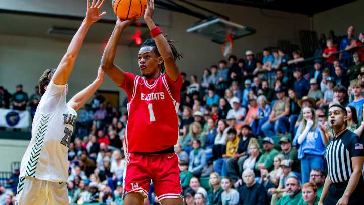 How twin brothers are leading Hendersonville boys…