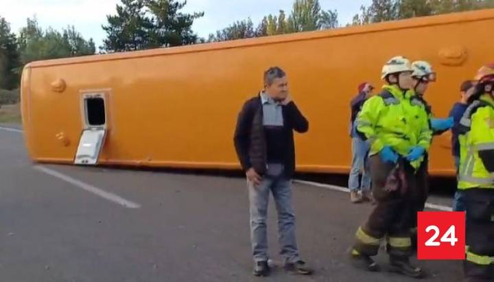 Bus interurbano se volcó en Salto de Laja: no se registraron fallecidos