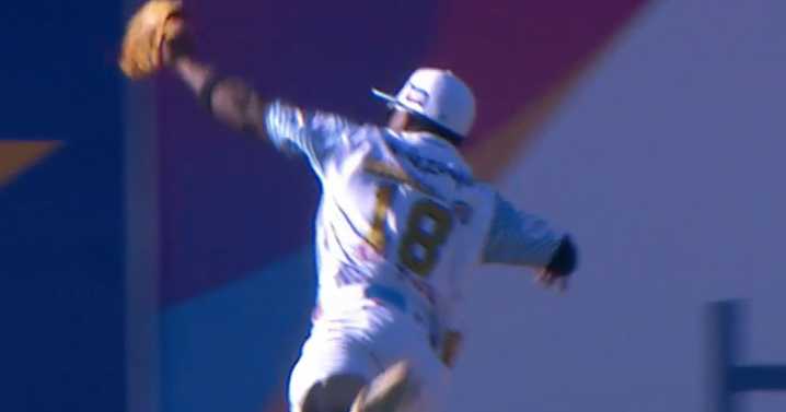 Lizandro Espinoza volando en Margarita