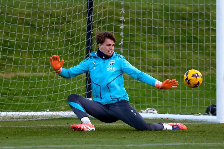 'Things are right to stay indoors' - West Brom boss doubles down on decision to leave out Josh Griffiths