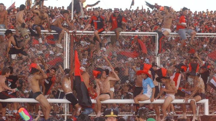A 21 años del Newell's campeón del Tolo Gallego: refuerzos, debutantes y 40 mil hinchas de visitante