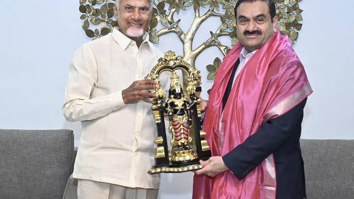 Andhra CM reviews infra projects with Adani