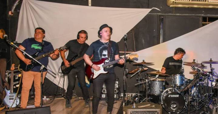 Diez años de una banda que nació en un momento histórico