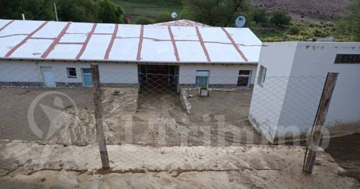 Temporal en la Quebrada del Toro: Un alud sorprendió a la escuela de Pascha y volvió a exponer fallas estructurales