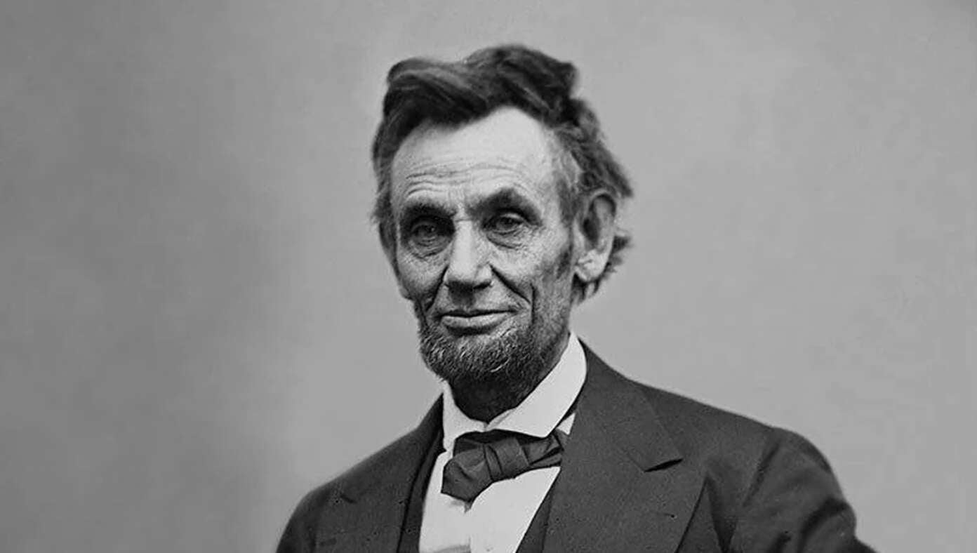 Dangerous Tyrant Threatens To Suspend Habeas Corpus