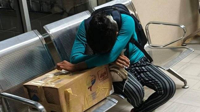 Guagua muerta fue entregada a su madre en una caja de cartón en Ecuador