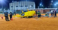 VIDEO | Cuatro personas heridas tras la caída de un helicóptero sobre unas canchas de tenis