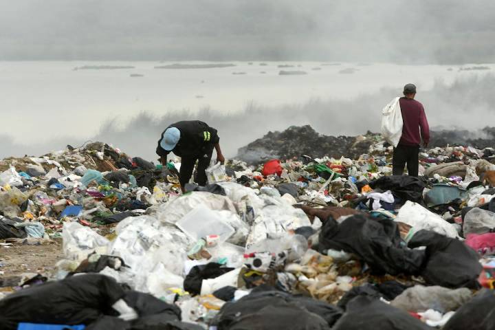 Oficial. Cuánto necesitó en noviembre una familia para no ser pobre en la Argentina