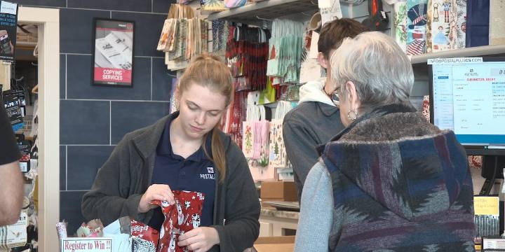 Holiday shipping deadlines approach as companies urge early delivery