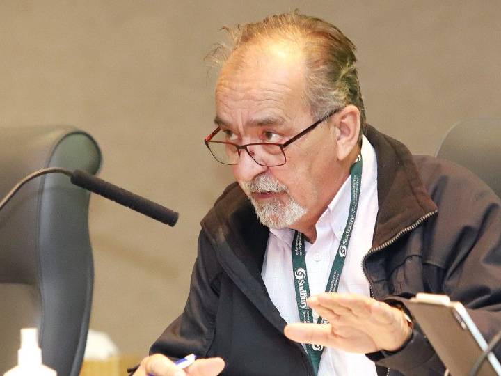 Sudbury committee meets secretly, releases no info about meeting