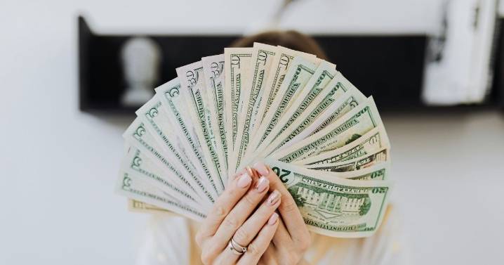 ¿Cuándo se paga la ayuda temporal TCA Florida en diciembre de 2025?