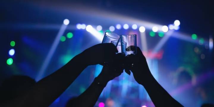 Cali amplía horario de rumba: bares y discotecas podrán abrir hasta las 4:00 a.m. en diciembre