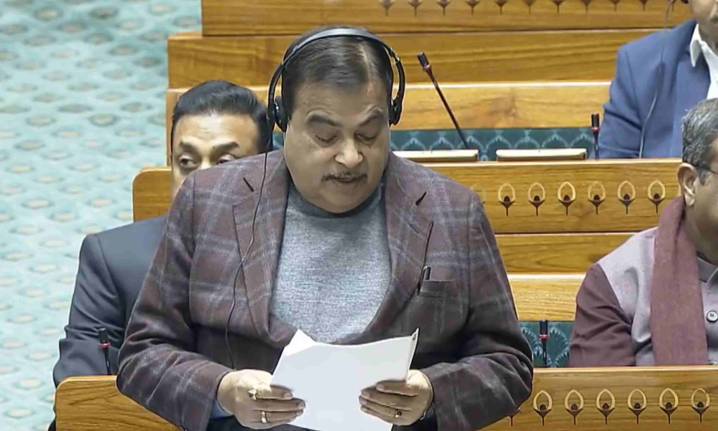 New barrier-less highway toll collection system to be in place across India within one year: Gadkari