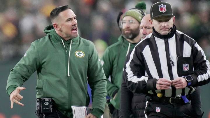 Packers’ Matt LaFleur stiffs Ben Johnson in postgame handshake after offseason comments