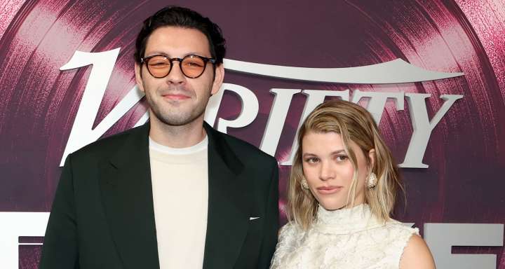 Sofia Richie Cradles Baby Bump While Supporting Husband Elliot Grainge at Variety Hitmakers Brunch | Arielle Schnitzer, Elliot Grainge, Pregnant Celebrities, Sofia Richie, Val Blavatnik | Celebrity Ne