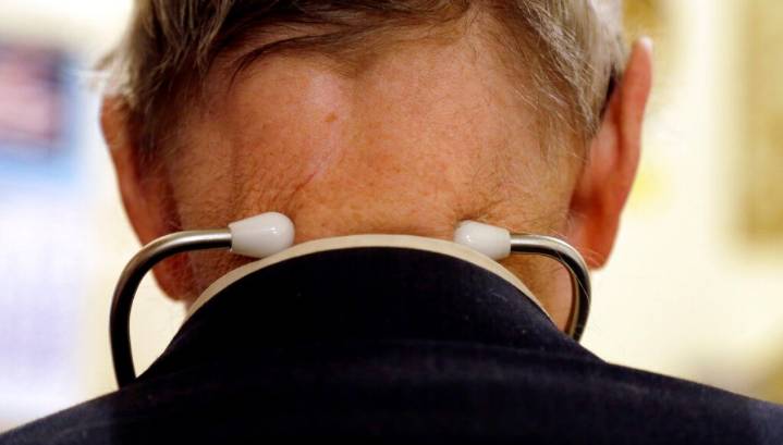 Illinois legalizes physician-assisted suicide; critics warn of moral, safety risks