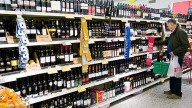 Ya rige el horario de verano para la venta de alcohol en comercios