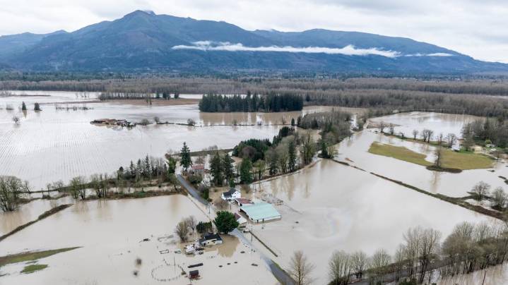 Washington state under emergency as torrential rain triggers floods, mudslides and evacuations