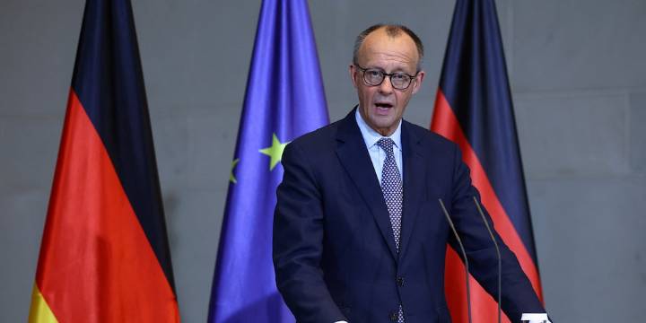 Friedrich Merz, canciller de Alemania, comparó a Vladimir Putin con Adolf Hitler: “Si Ucrania cae, no se detendrá”