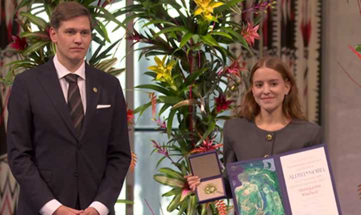 Hija de María Corina Machado recibió el Nobel de Paz en su nombre