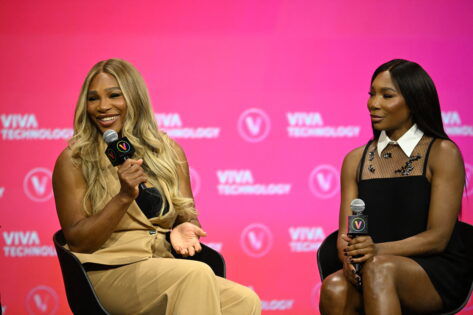 Venus Williams Reveals What She and Serena “Hate” Now as Adults Venus Williams opens up about childhood, sisterhood, and the one thing she and Serena Williams “hate” now as adults. Sauramita Debbarma 
