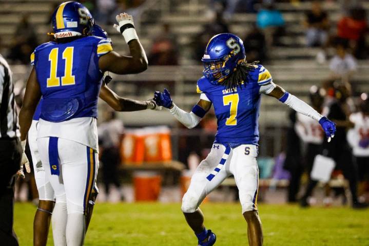 UVA’s early recruiting haul includes Oscar Smith cornerback, 7 in