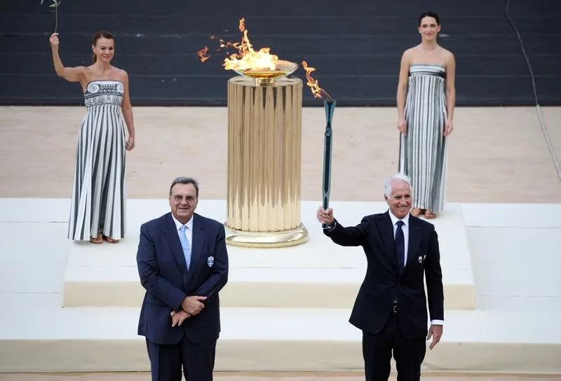 Italia recibe la llama olímpica y activa un relevo nacional rumbo a Milán