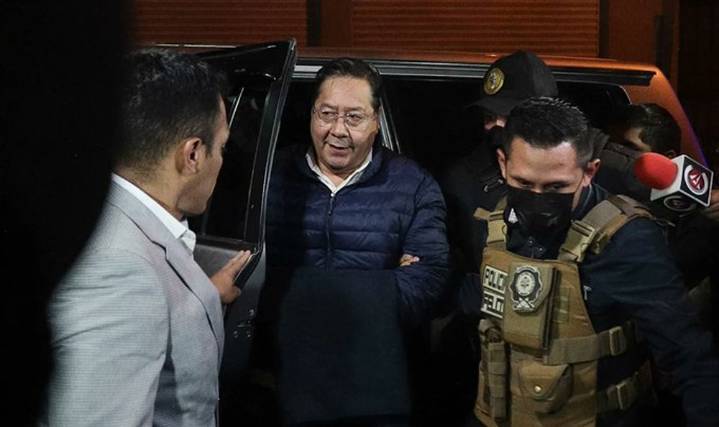 El expresidente Arce ingresa a una prisión en La Paz por un caso de presunta corrupción
