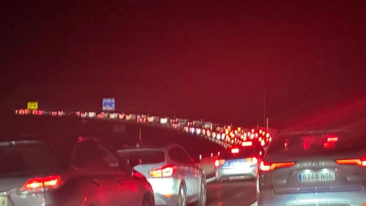 Retenciones en la A-23 y la N-330 hacia el Pirineo en el arranque del puente festivo