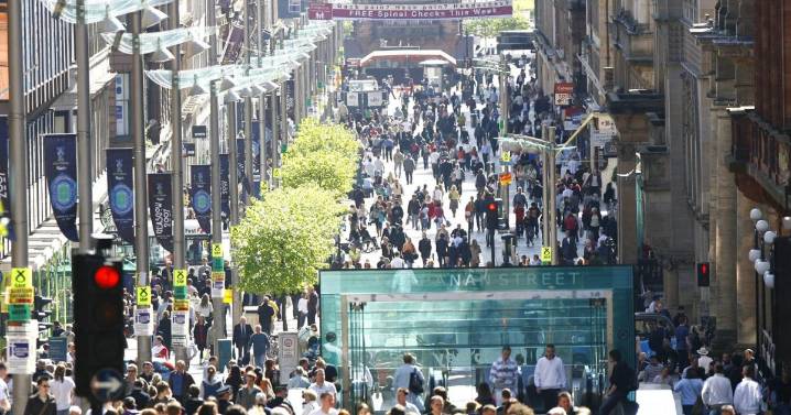 Scots life expectancy returns to pre