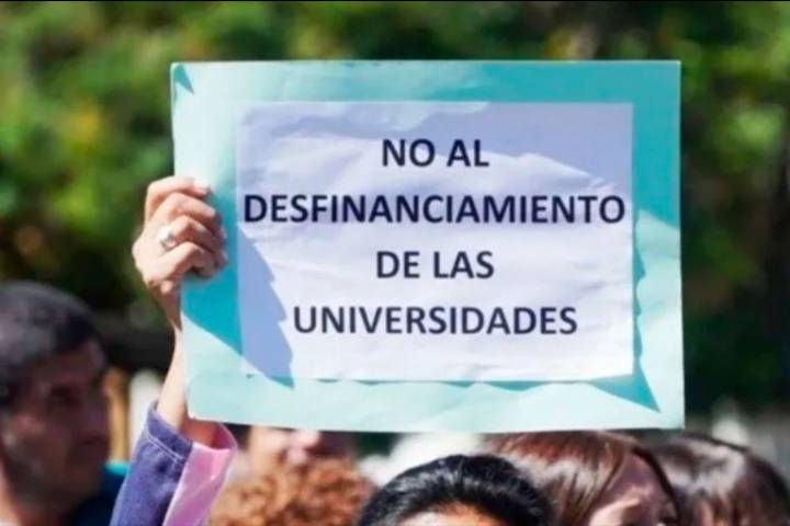 Docentes universitarios entrerrianos paran esta semana en reclamo de la Ley de Financiamiento