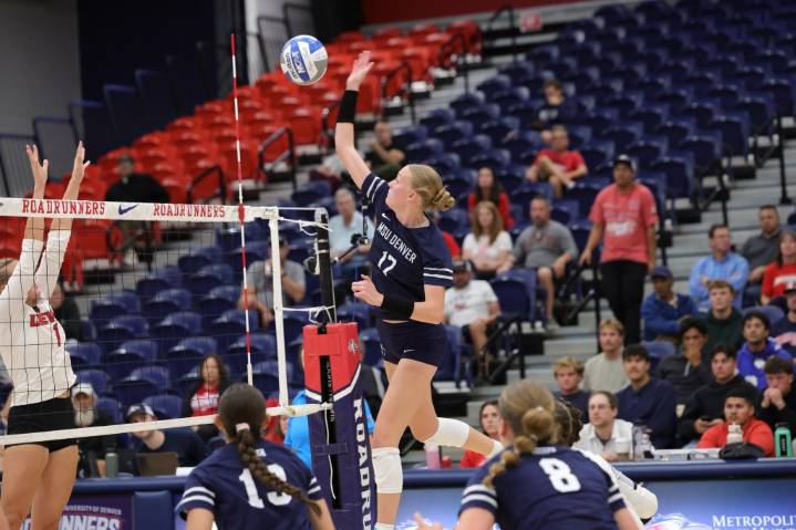 Metro State volleyball rides historic season into NCAA Division II Elite Eight