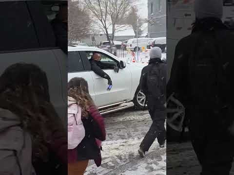 ICE Agent Laughs as Car Hits Protester During Tense Minneapolis Confrontation #shorts