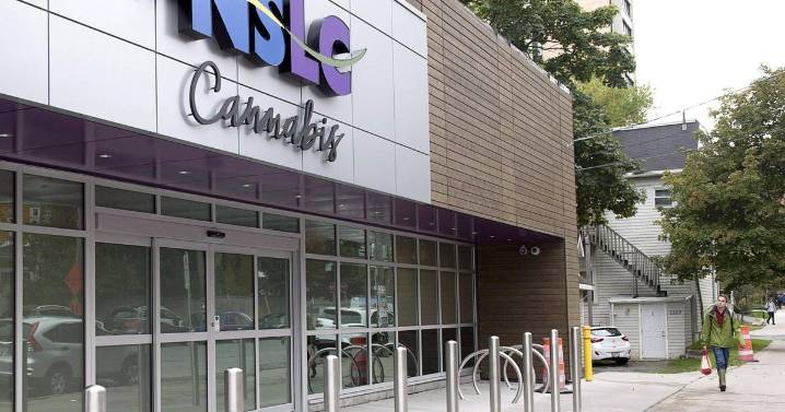 Nova Scotia begins sell off of U.S. booze, plans to donate proceeds to charity