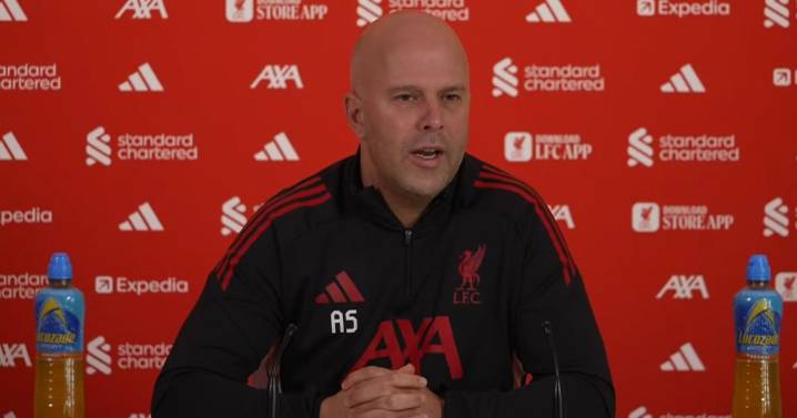 Arne Slot shares Mohamed Salah reaction to Liverpool dropping and names AFCON exit date