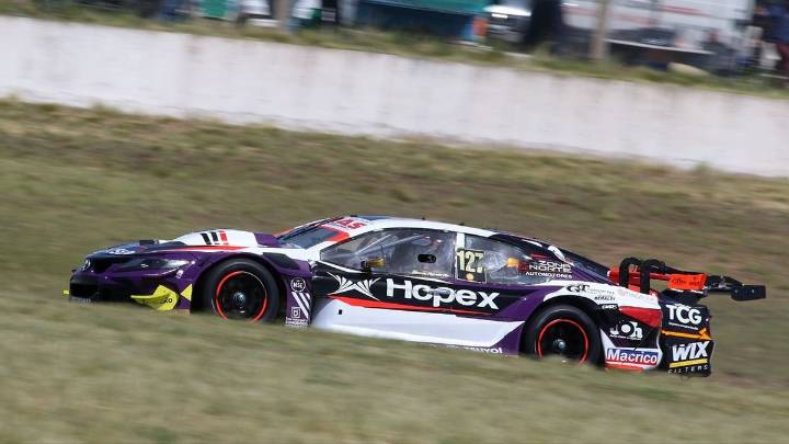 Agrelo cierra la temporada del TC en La Plata