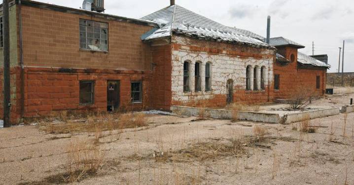 Public’s concerns stall city’s plan to rework historic pumphouse sale/lease, demolition resolution