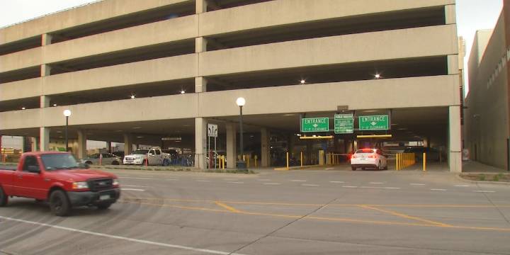 Iowa City offers free downtown parking for Small Business Saturday 2.0