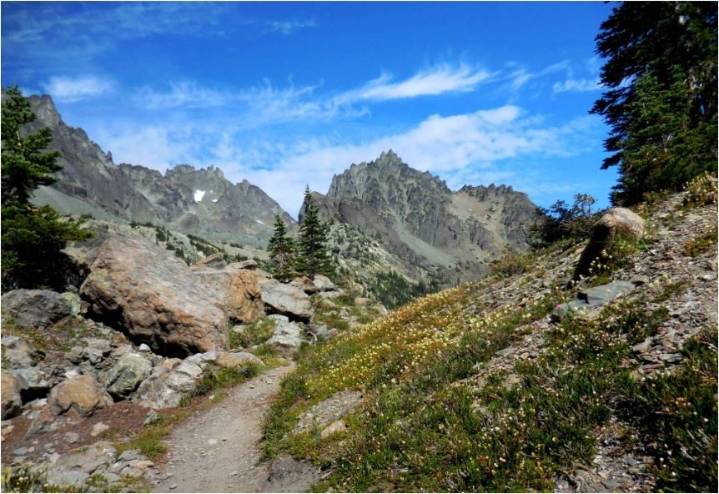 Olympic National Park is hiring rangers