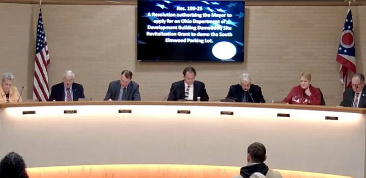 Medina hopeful for $100K in state funds to improve parking lot