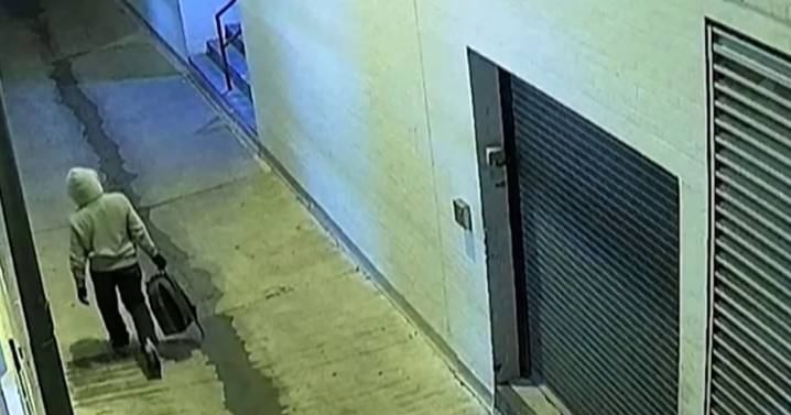 Officials name Brian Cole as the suspect in the D.C. pipe bomb case