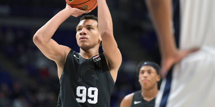 Ugochukwu scores career-high 23, leads No. 9 Michigan State over Penn State 76