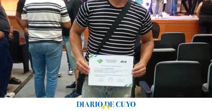 Leonardo Avila empezó a caminar en el umbral entre el arquero y el entrenador