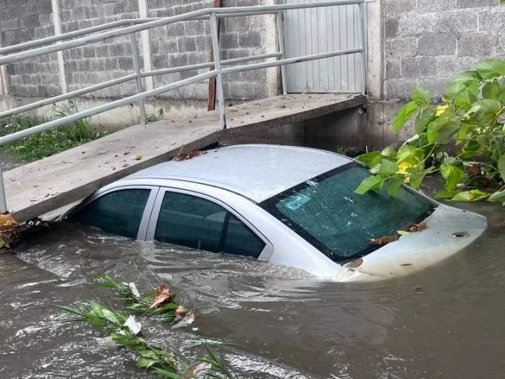 Fuertes lluvias y evento del norte dejan afectaciones en Veracruz y Boca del Río
