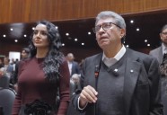 Monreal niega bloqueos y promete certeza para productores en ley de aguas