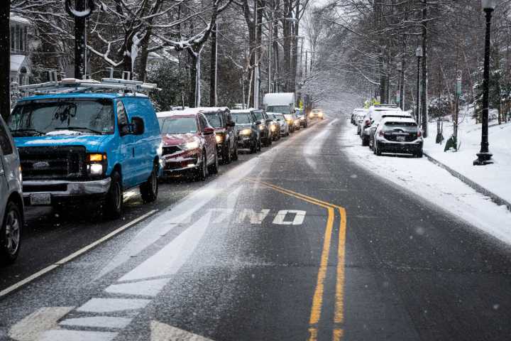 Too early? First December snow in 8 years expected Friday in DC region