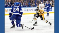 Malkin scores twice as Penguins edge Lightning 4