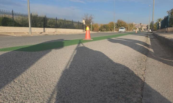 El PSOE acusa a Fulgencio Gil de “chapuza” en el carril bici de la carretera vieja de Águilas