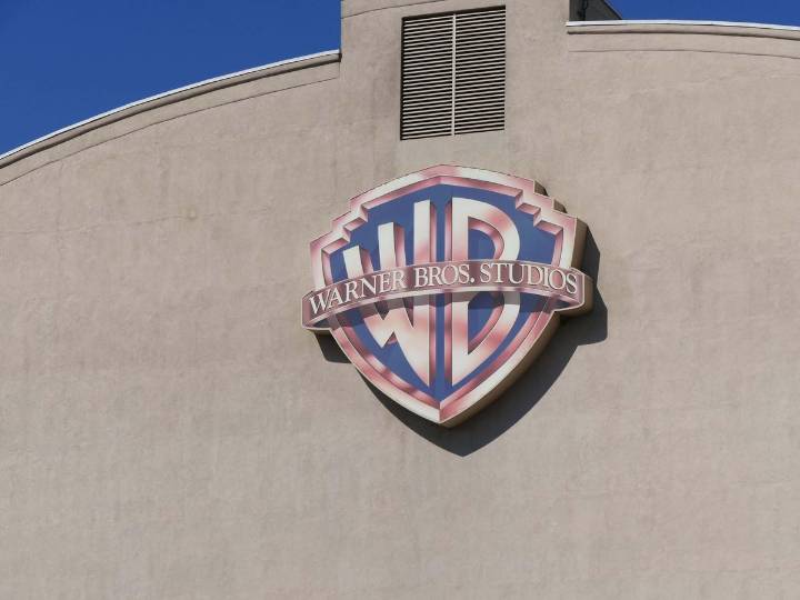 Paramount sparks takeover battle for Warner Bros with £81.3 billion hostile bid